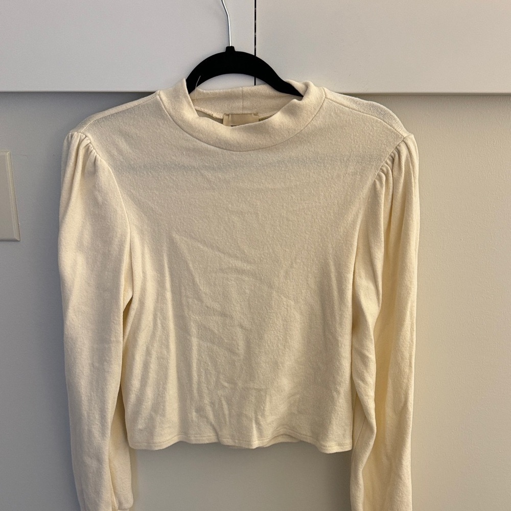 Cream Long Sleeve Top with shoulder details - Picture 3 of 4